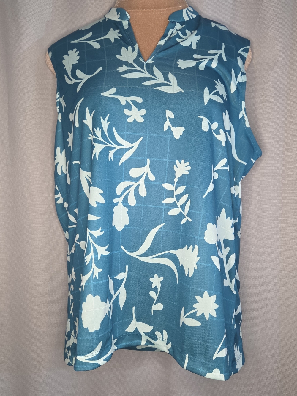 Women's Sleeveless Teal Floral V-Neck Golf Top By Nike NWT Size XL